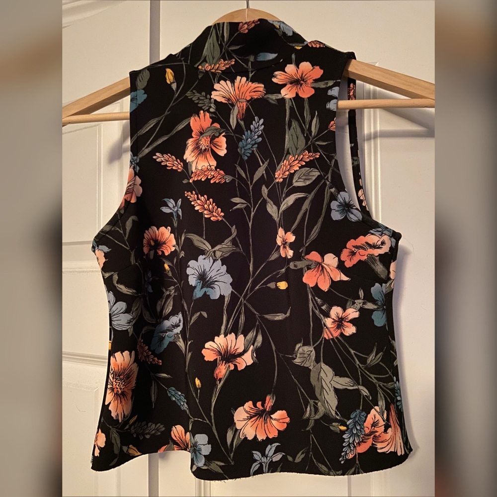 Belle Sky Tank